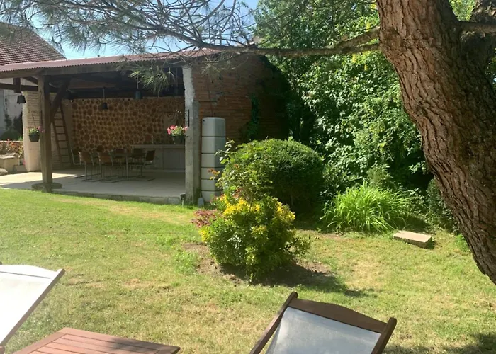 Couette-café Maison Mard'or Forêt 3*